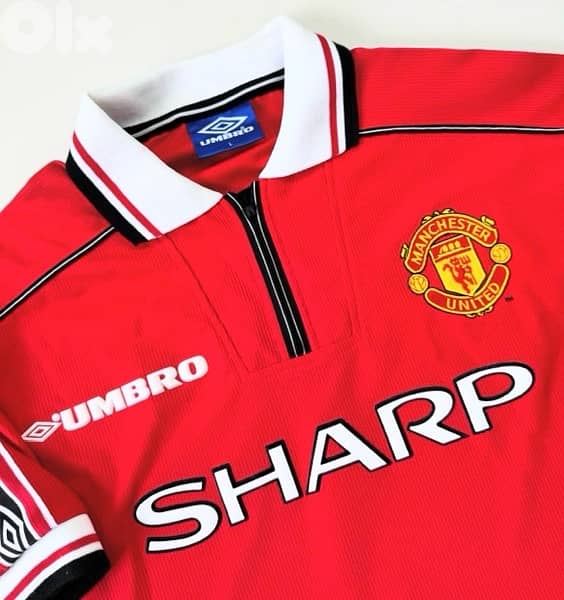 Manchester United 1999 Home Umbro jersey 0