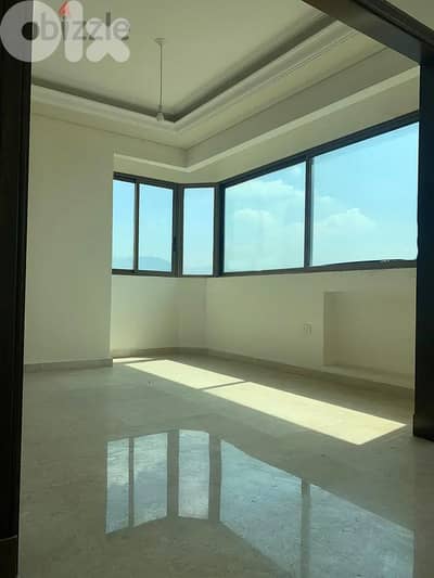 Achrafieh Prime Area (230Sq) 3 Bedooms + Terrace (AC-121)