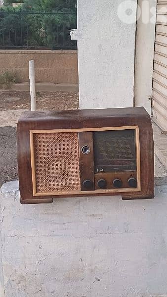 antique 0