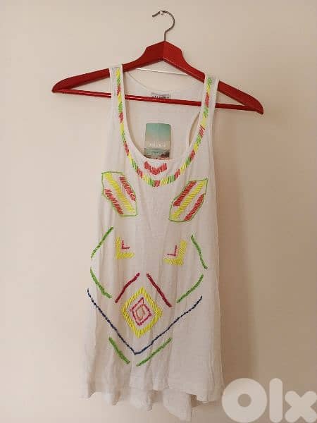 top/ women/ different sizes and colors 12