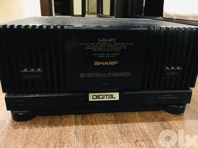 Sharp Amplifier Vintage Excellent condition