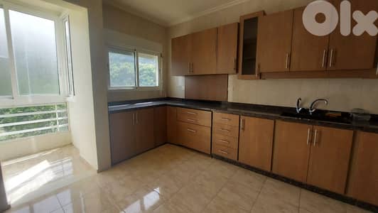 L09211-Fully Decorated Apartment for Sale in Halat