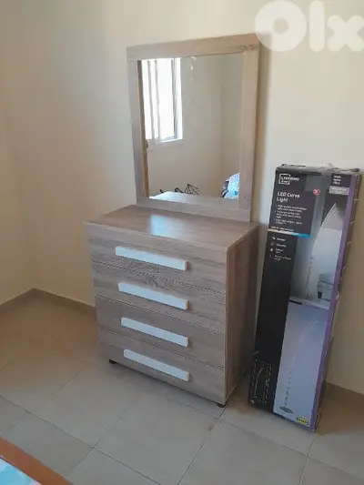 شفنيرة مع مرايا اربع جورير جديد من المعمل