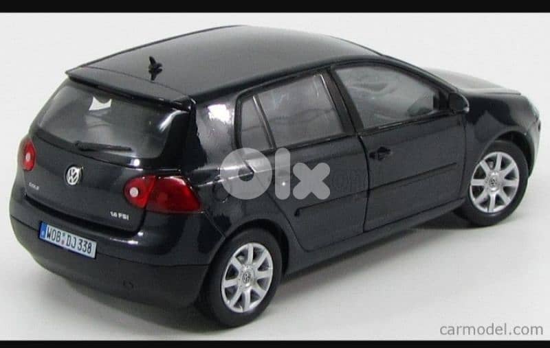 Golf V (1.6 FSI) diecast car model 1;18. 4