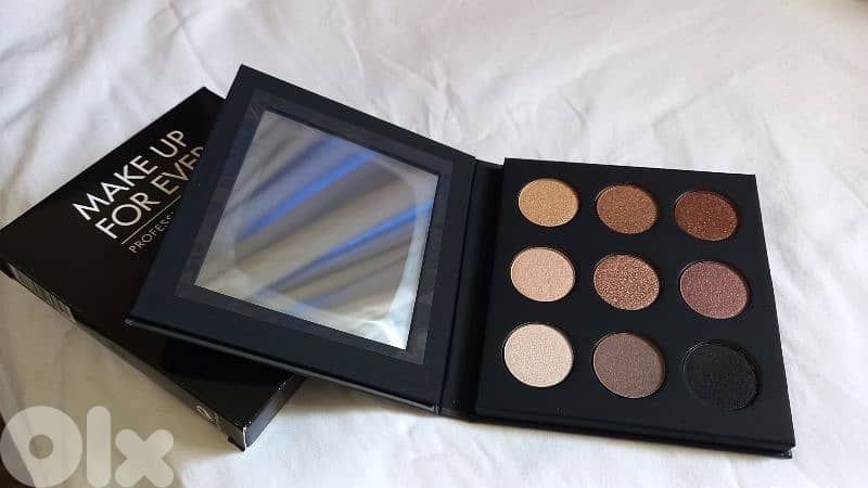 Make up for ever Eye shadows and glitters and star powder 6