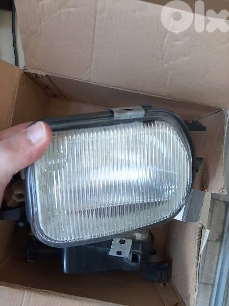 mercedes fog lights 4