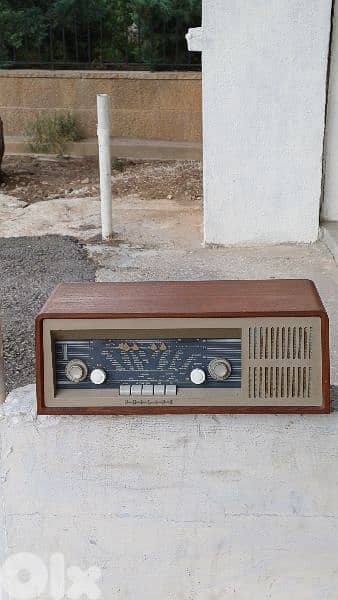 antique 0