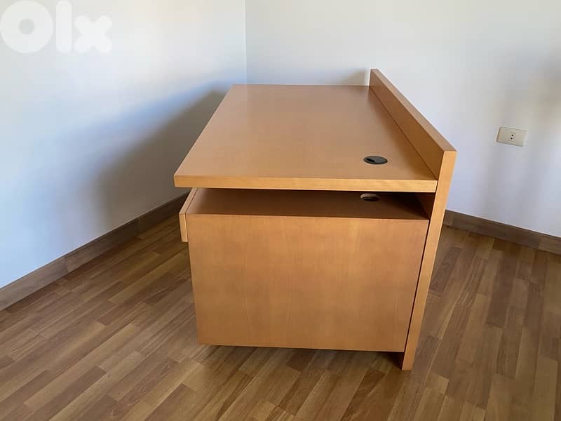 Computer Desk 2