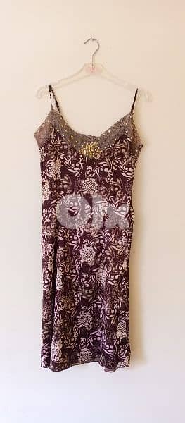 Dresses and tops multiple colours and sizes 5