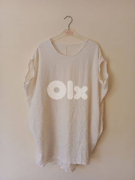 Dresses and tops multiple colours and sizes 11