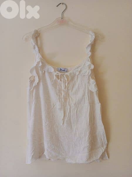 Dresses and tops multiple colours and sizes 16