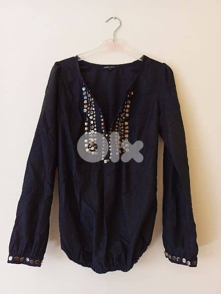 Dresses and tops multiple colours and sizes 17