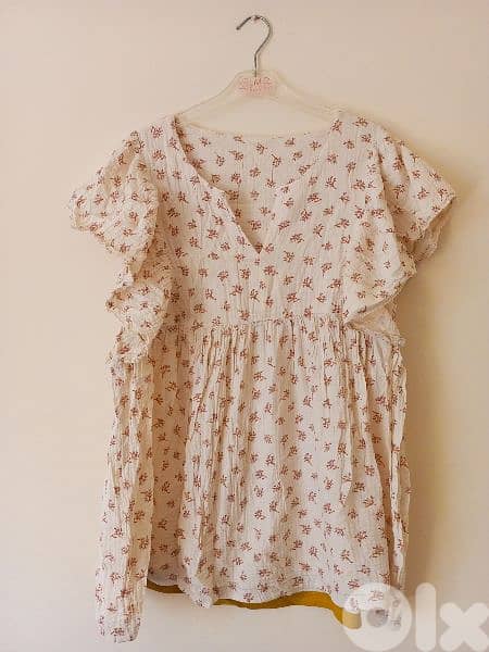 Dresses and tops multiple colours and sizes 3