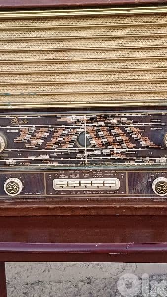 antique 3