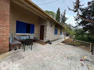 Ballouneh 860m2 Land|200m2 house | Private street|30/75