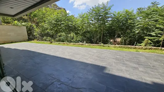 Apartment for sale in Yarzeh شقة للبيع في اليرزة