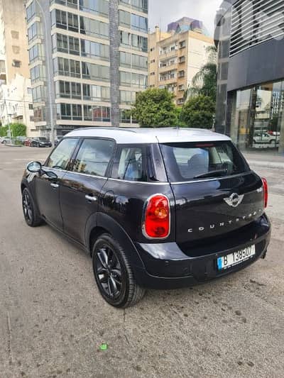 MINI Cooper Countryman Black One Owner Company source