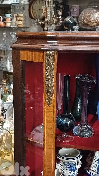 antique 8
