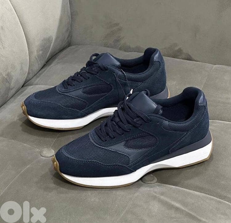 ZARA Original RETRO LEATHER size 41 8