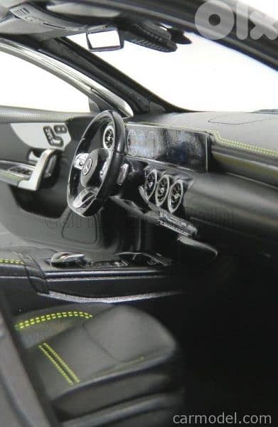 Mercedes A Class  diecast car model 1;18. 7