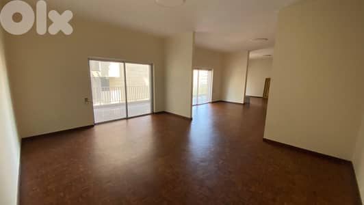 Apartment for sale in Sassine/ Spacious Apartment for sale in Sassine/ Spacious