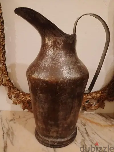 إبريق قديم جدا نحاس أحمر