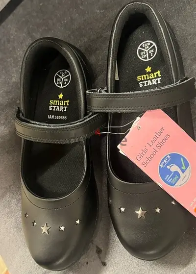 school shoes for girl; size 34, leather حذاء للاطفال