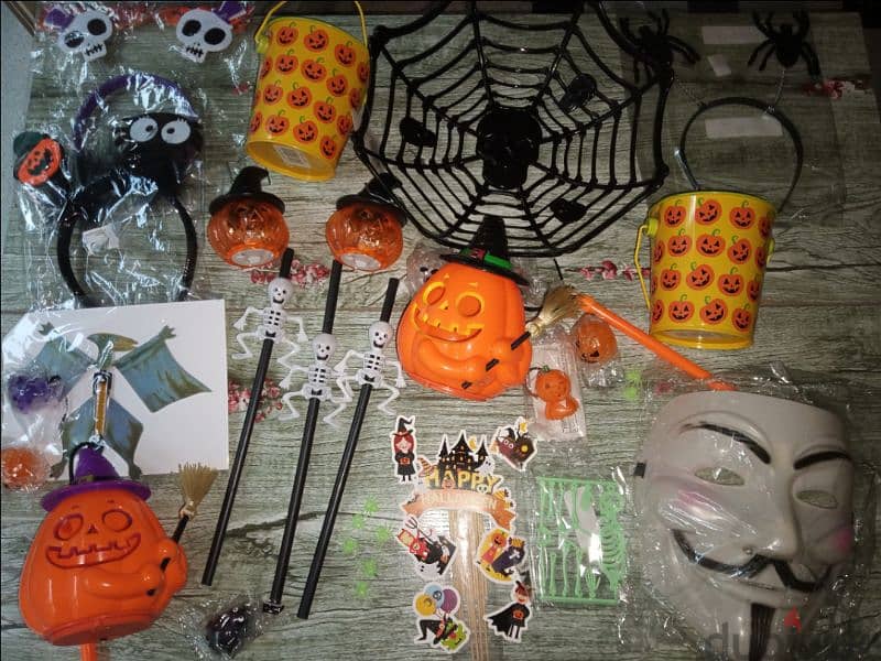 Halloween party items 3