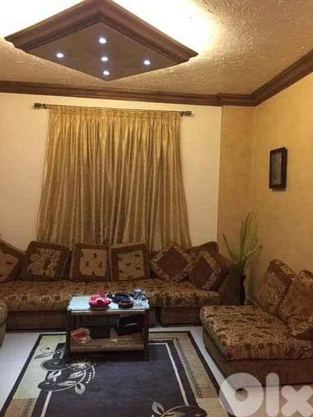7 seated living room 0