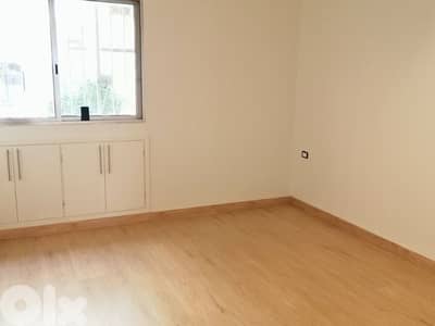 L16015-Renovated 3-Bedroom Apartment For Sale in Achrafieh, Nazareth