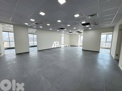 Office For Rent in Achrafieh - مكتب للإجار في الأشرفية