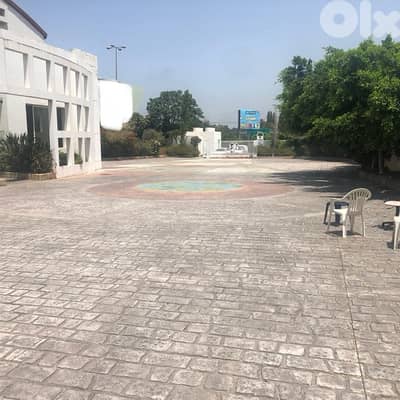 Building Complex Residential/Commercial+ 8300m Land Hazmieh Baabda