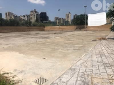 Building Complex Residential/Commercial+ 8300m Land Hazmieh Baabda