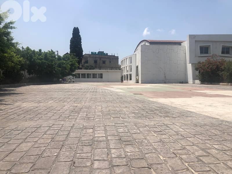 Building Complex Residential/Commercial+ 8300m Land Hazmieh Baabda 4
