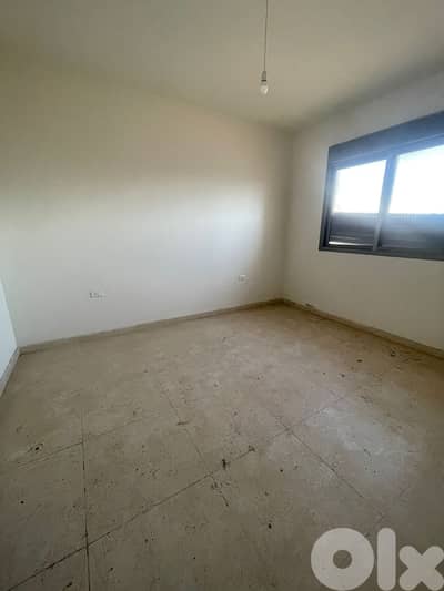 AMAZING APARTMENT IN AIN EL REMMANEH PRIME (180Sq) 3 BEDS, (AR-151)