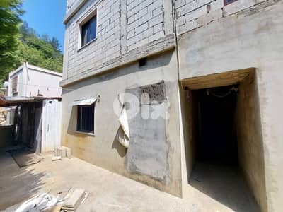 RWB113RH - Building for sale in Batroun