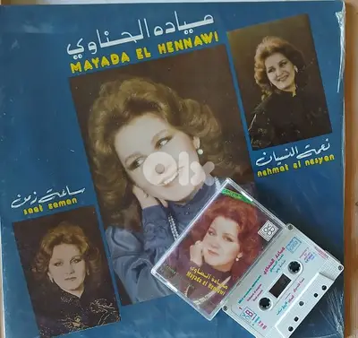 اسطوانات موسيقى وكاسيتات الأصلية