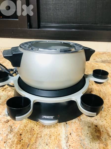 CHEESE FONDUE MAKER//CREP MAKER AND SUPERCHEF GRILL 0