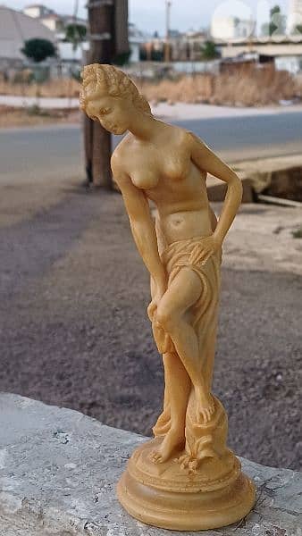 antique 3