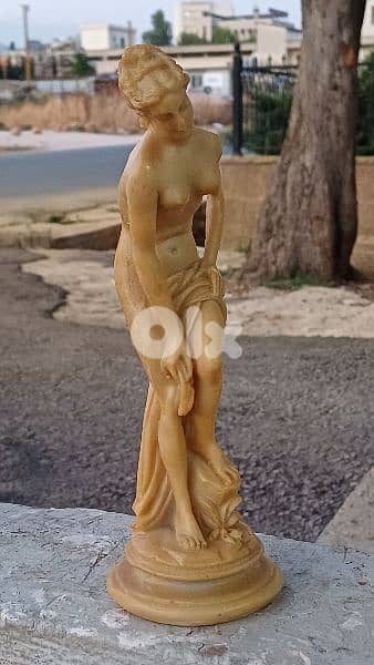 antique 8
