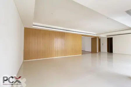 Apartment for Sale in Downtown I Spacious | High-End | Prime Location
