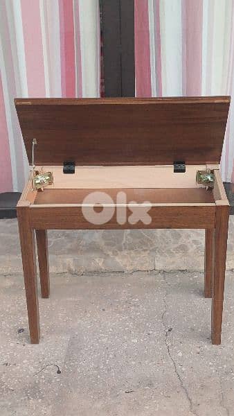 antique 7