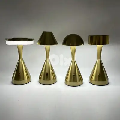 Bronze Table Lamp with Dimmable Brightness