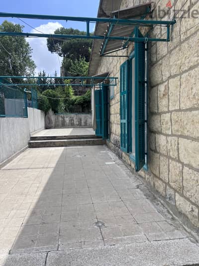 منزل  تقليدي للبيع في سوق عاليه Traditional House for Sale in Aley
