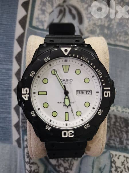 Casio rubber day date 0