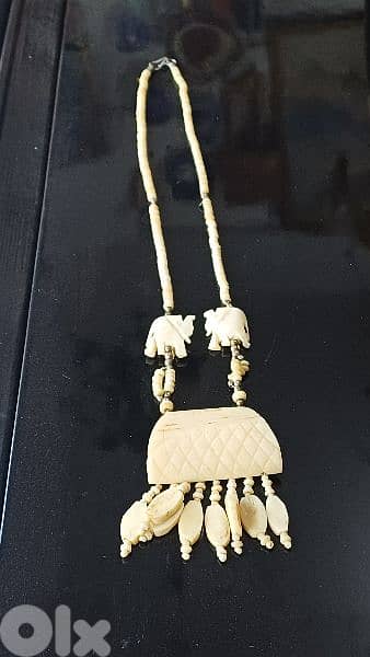 antique 6