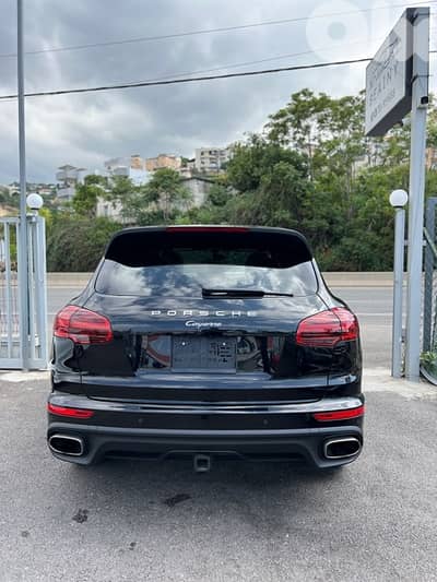 Porsche Cayenne 2016