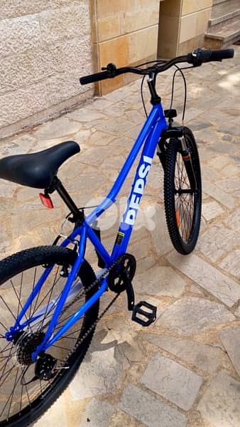 new big bicycle for adults … not used. Shimano type . 6 Speed 1