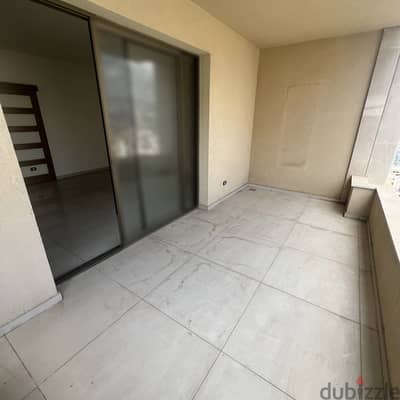 Apartment for sale in Mazraat Yachouh شقة للبيع في مزرعة يشوع