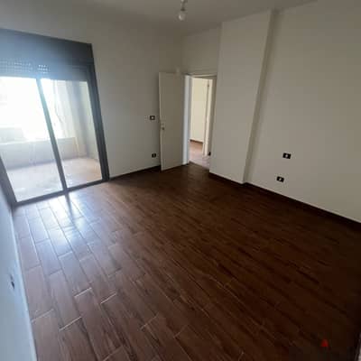 Apartment for sale in Mazraat Yachouh شقة للبيع في مزرعة يشوع